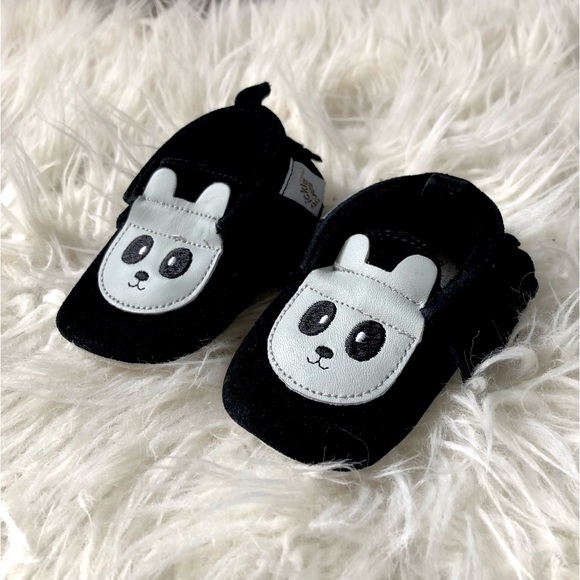 NWOT 100% Soft Leather Baby Shoes - Picture 1 of 5